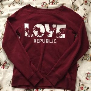 ‼️Burgundy Sweatshirt‼️
